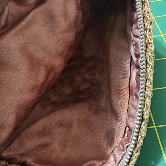 6 in round metallic gold crochet coin purse or clutch with a rose fabric lining - Picture 3 of 4